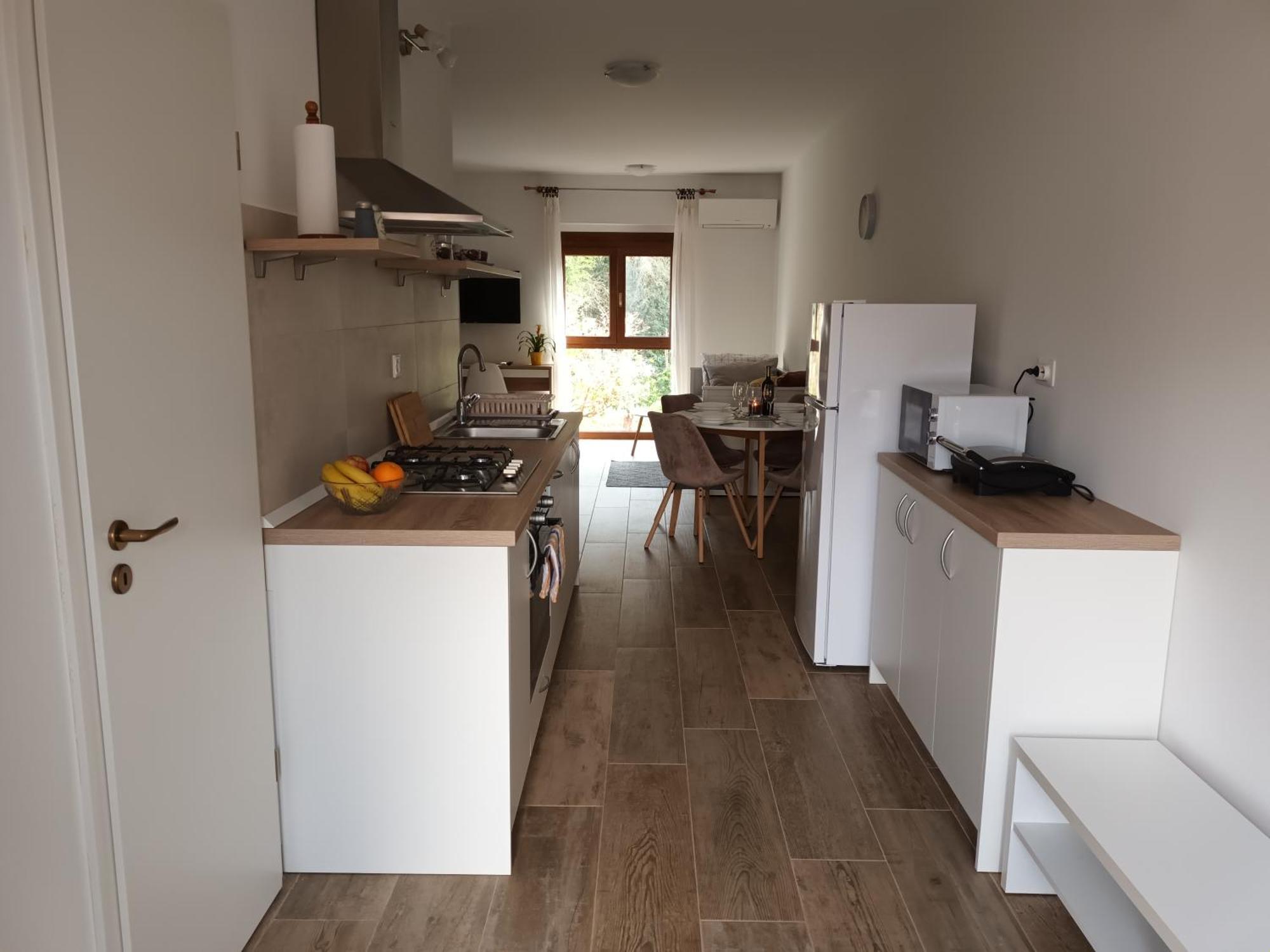 Studio Apartman Dori Pola Esterno foto
